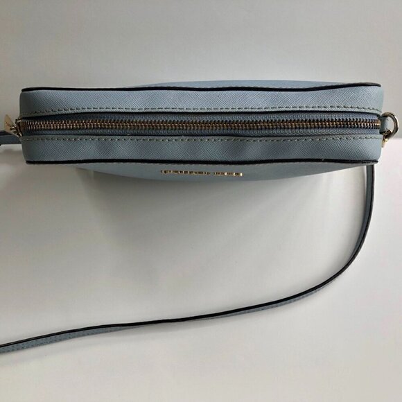 MICHAEL KORS JET SET SAFFIANO LEATHER CROSSBODY POWDER PALE BLUE Gold Hardware - Picture 9 of 16
